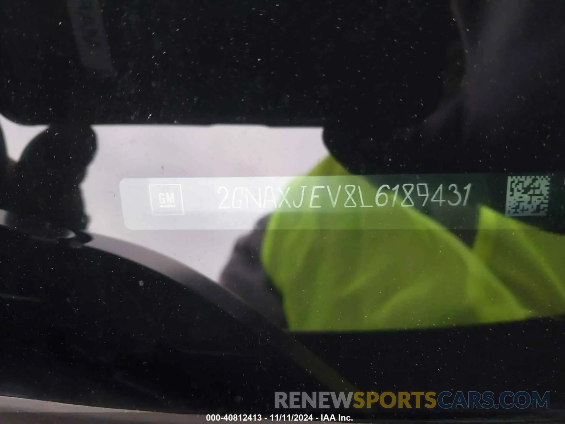 9 Photograph of a damaged car 2GNAXJEV8L6189431 CHEVROLET EQUINOX 2020