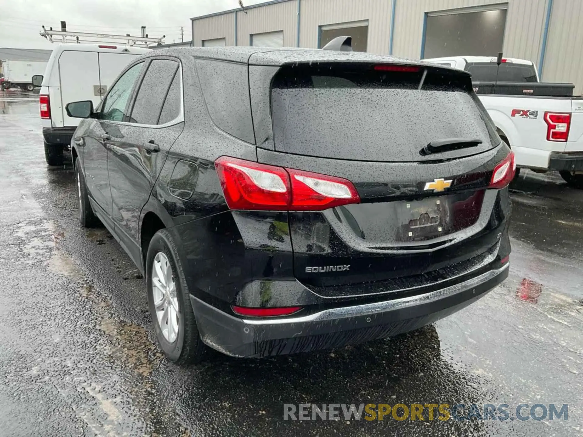 5 Photograph of a damaged car 2GNAXJEV8L6231046 CHEVROLET EQUINOX 2020