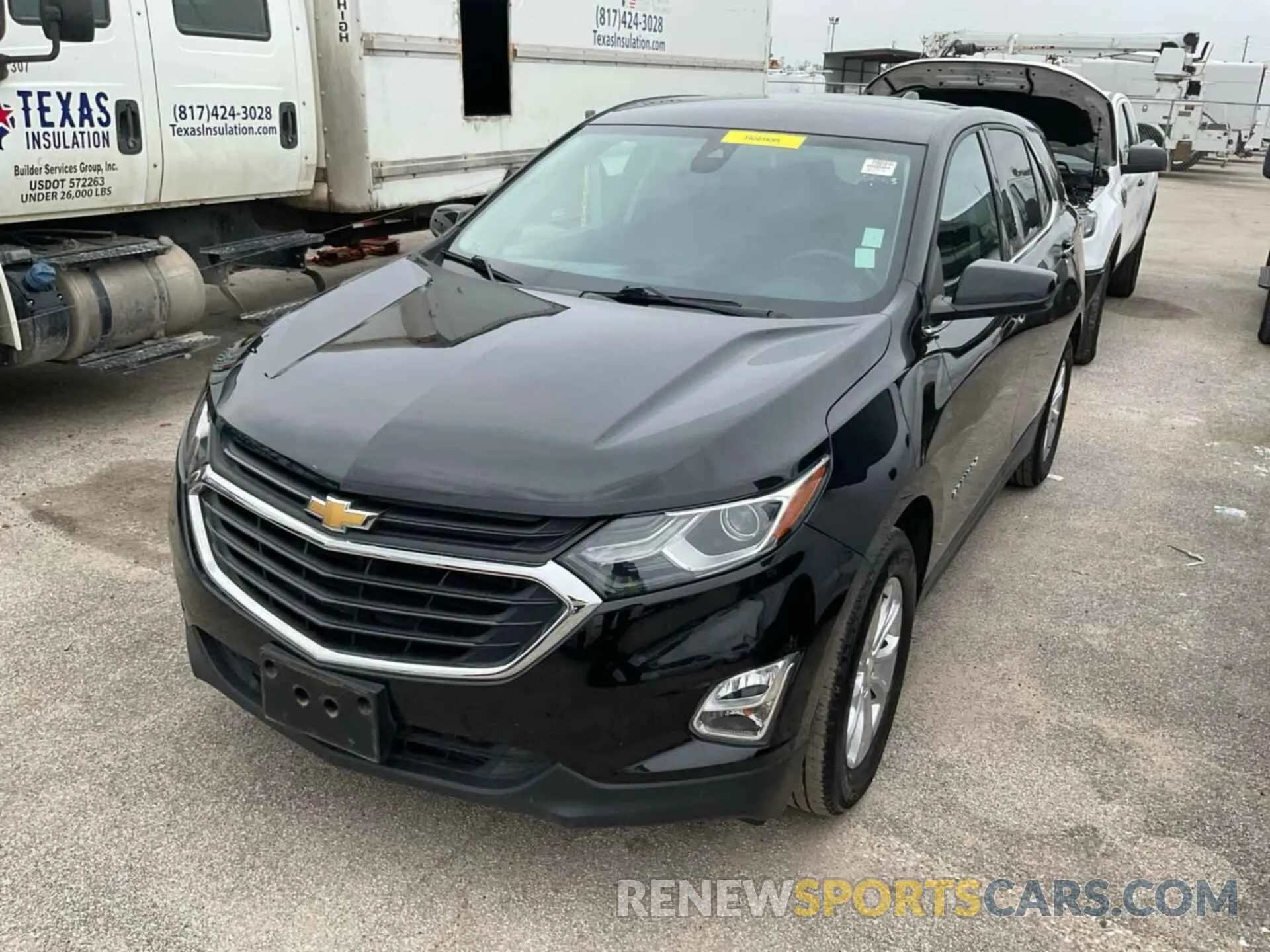 8 Photograph of a damaged car 2GNAXJEV8L6231046 CHEVROLET EQUINOX 2020