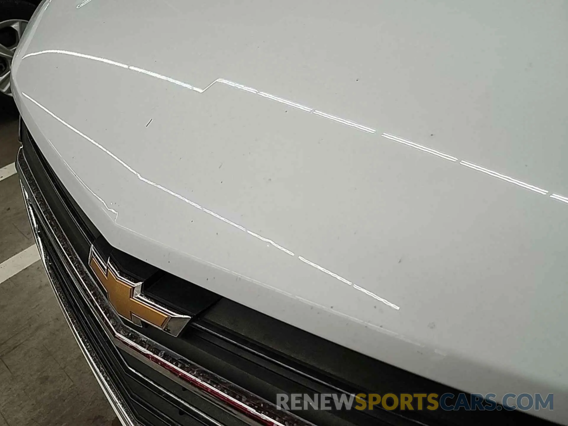 10 Photograph of a damaged car 2GNAXJEV8L6233511 CHEVROLET EQUINOX 2020