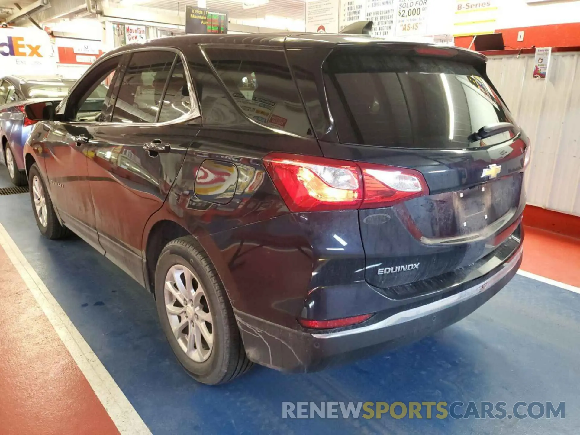 17 Photograph of a damaged car 2GNAXJEV8L6233525 CHEVROLET EQUINOX 2020