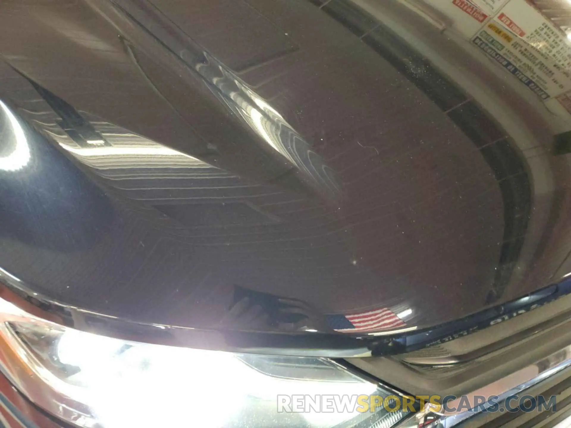 4 Photograph of a damaged car 2GNAXJEV8L6233525 CHEVROLET EQUINOX 2020