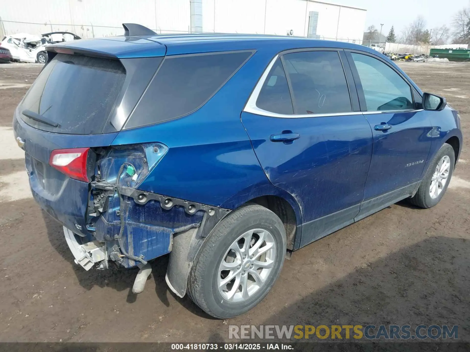 4 Photograph of a damaged car 2GNAXJEV8L6283311 CHEVROLET EQUINOX 2020