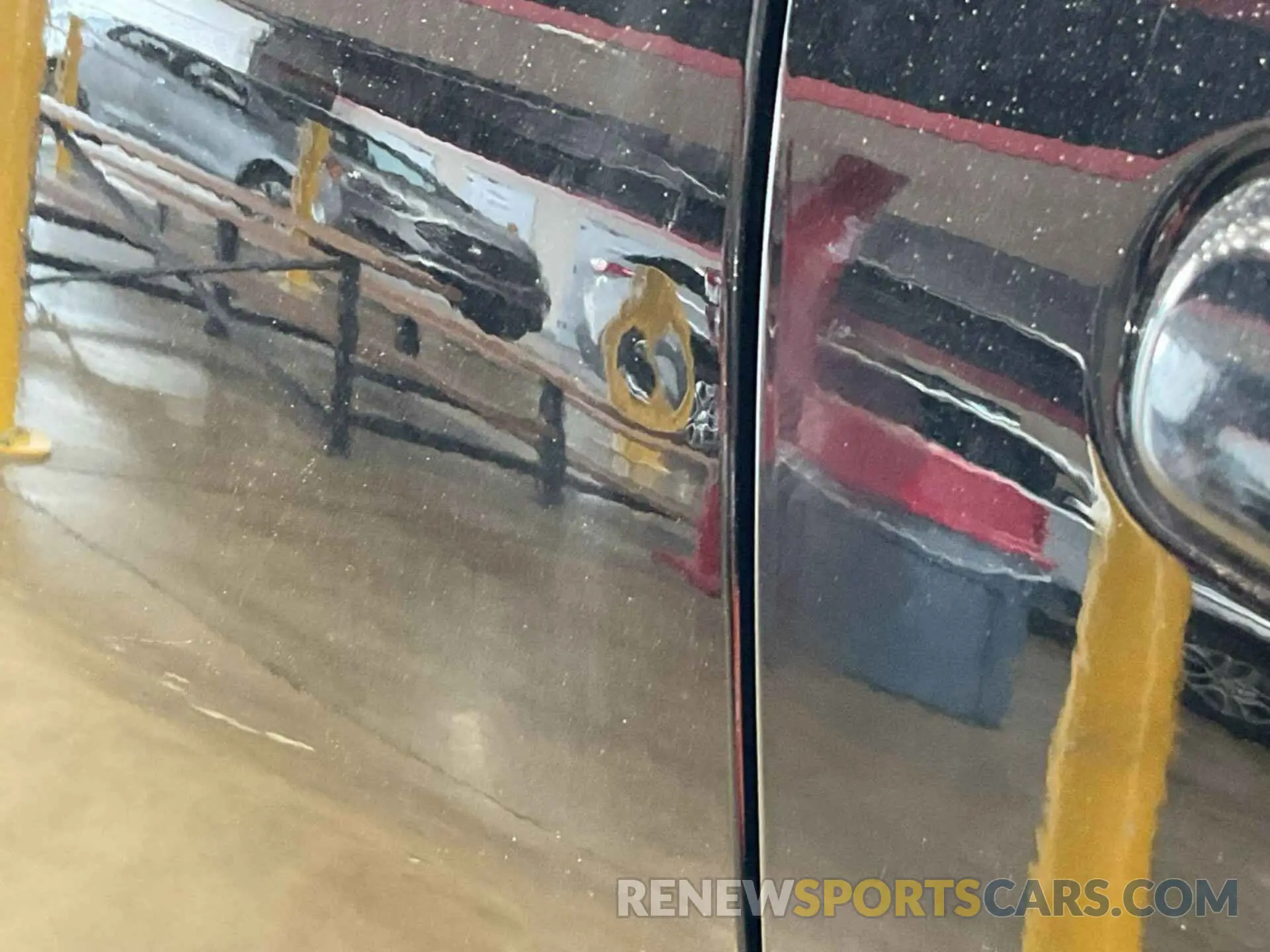19 Photograph of a damaged car 2GNAXJEV9L6154610 CHEVROLET EQUINOX 2020
