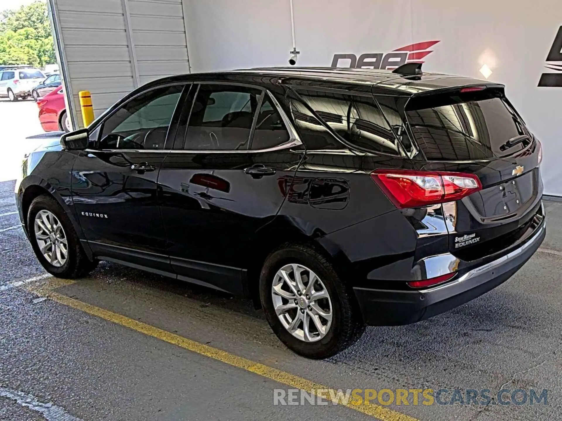 29 Photograph of a damaged car 2GNAXJEV9L6154610 CHEVROLET EQUINOX 2020