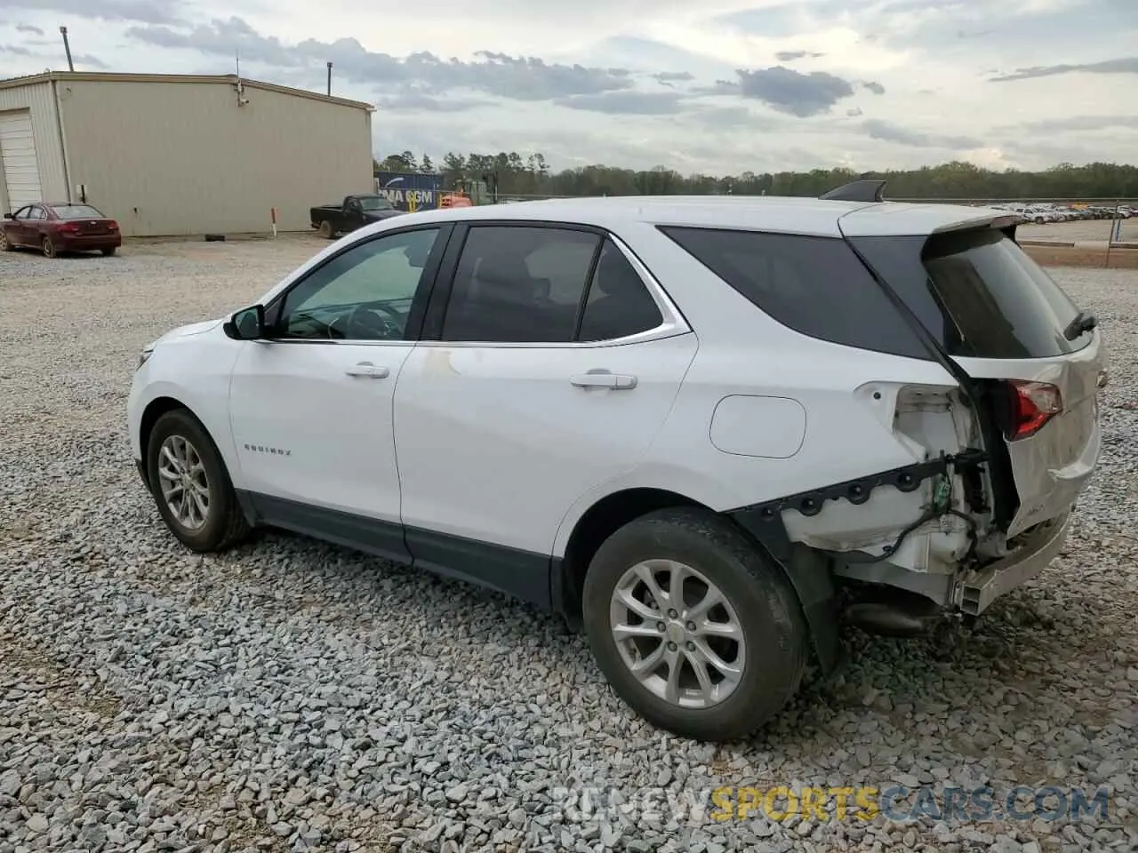 2 Photograph of a damaged car 2GNAXJEV9L6172525 CHEVROLET EQUINOX 2020