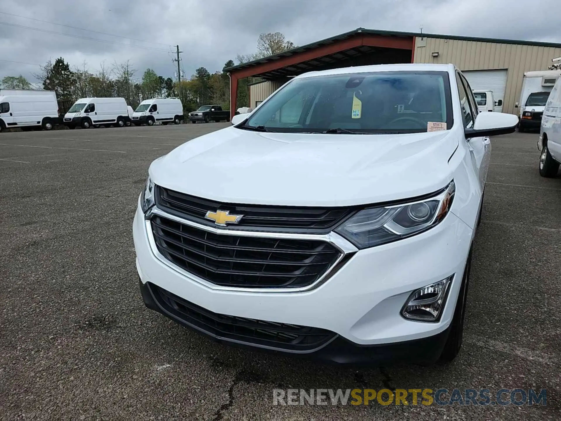 11 Photograph of a damaged car 2GNAXJEV9L6232108 CHEVROLET EQUINOX 2020