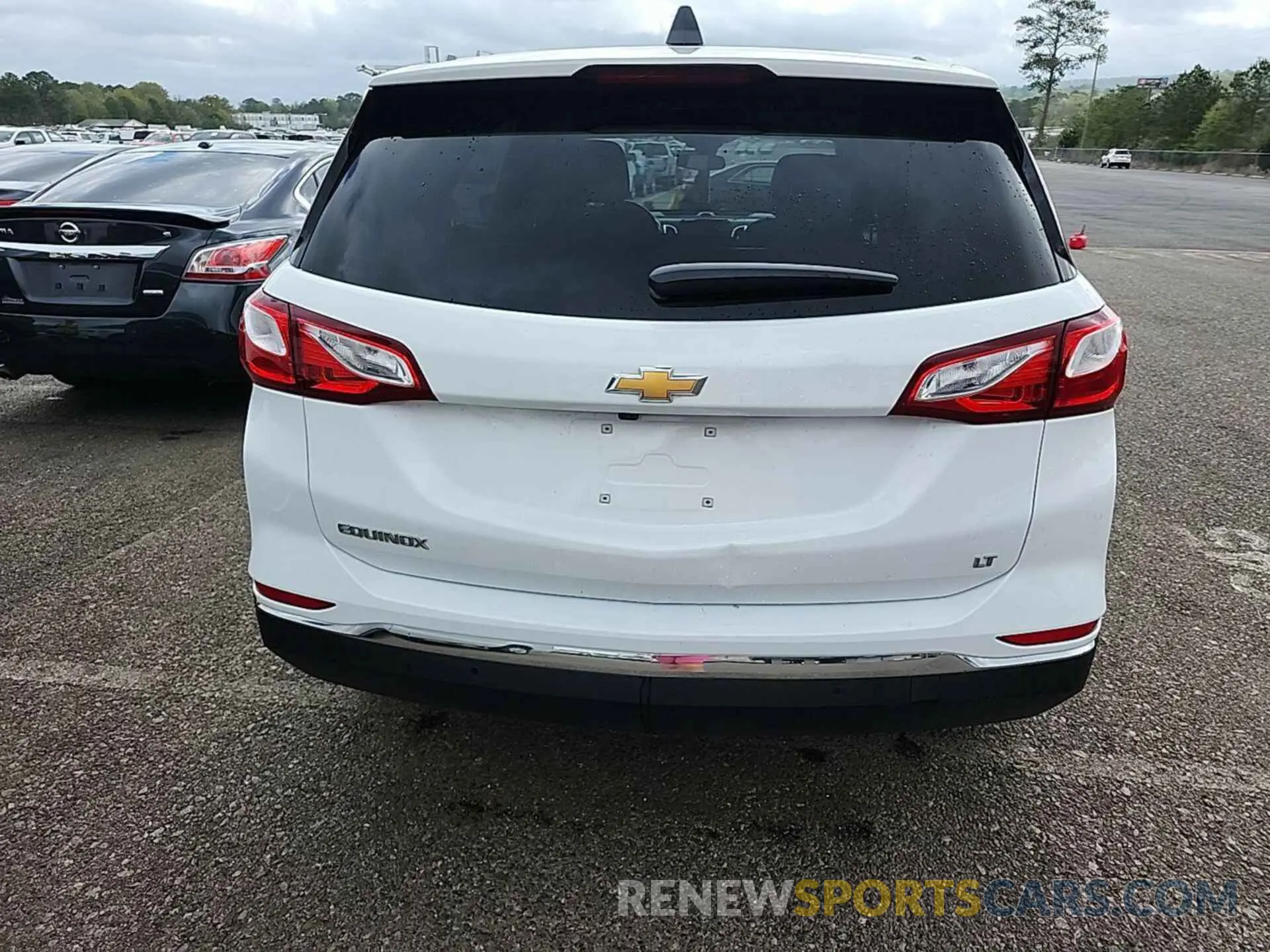 2 Photograph of a damaged car 2GNAXJEV9L6232108 CHEVROLET EQUINOX 2020