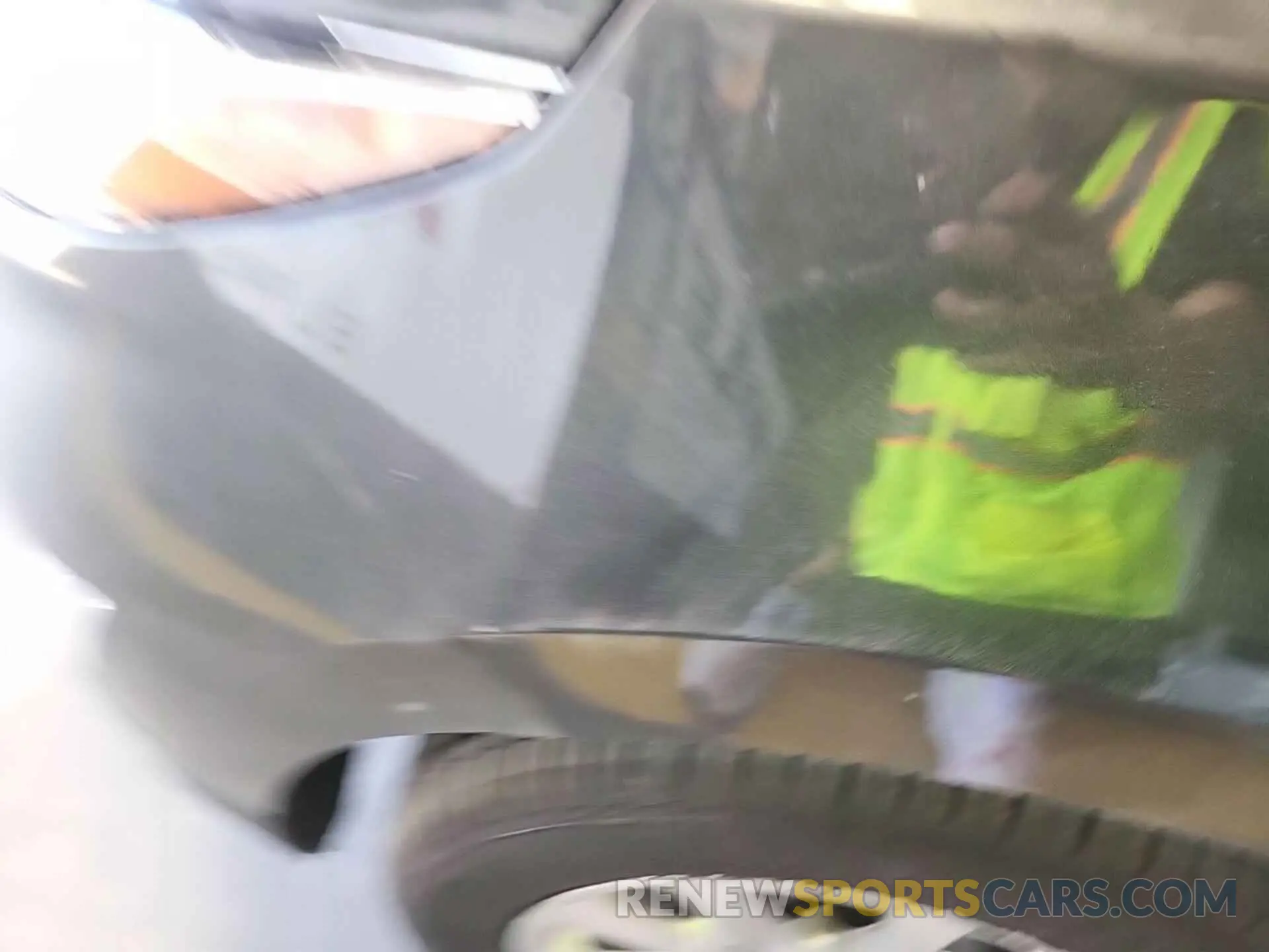 25 Photograph of a damaged car 2GNAXJEV9L6233159 CHEVROLET EQUINOX 2020