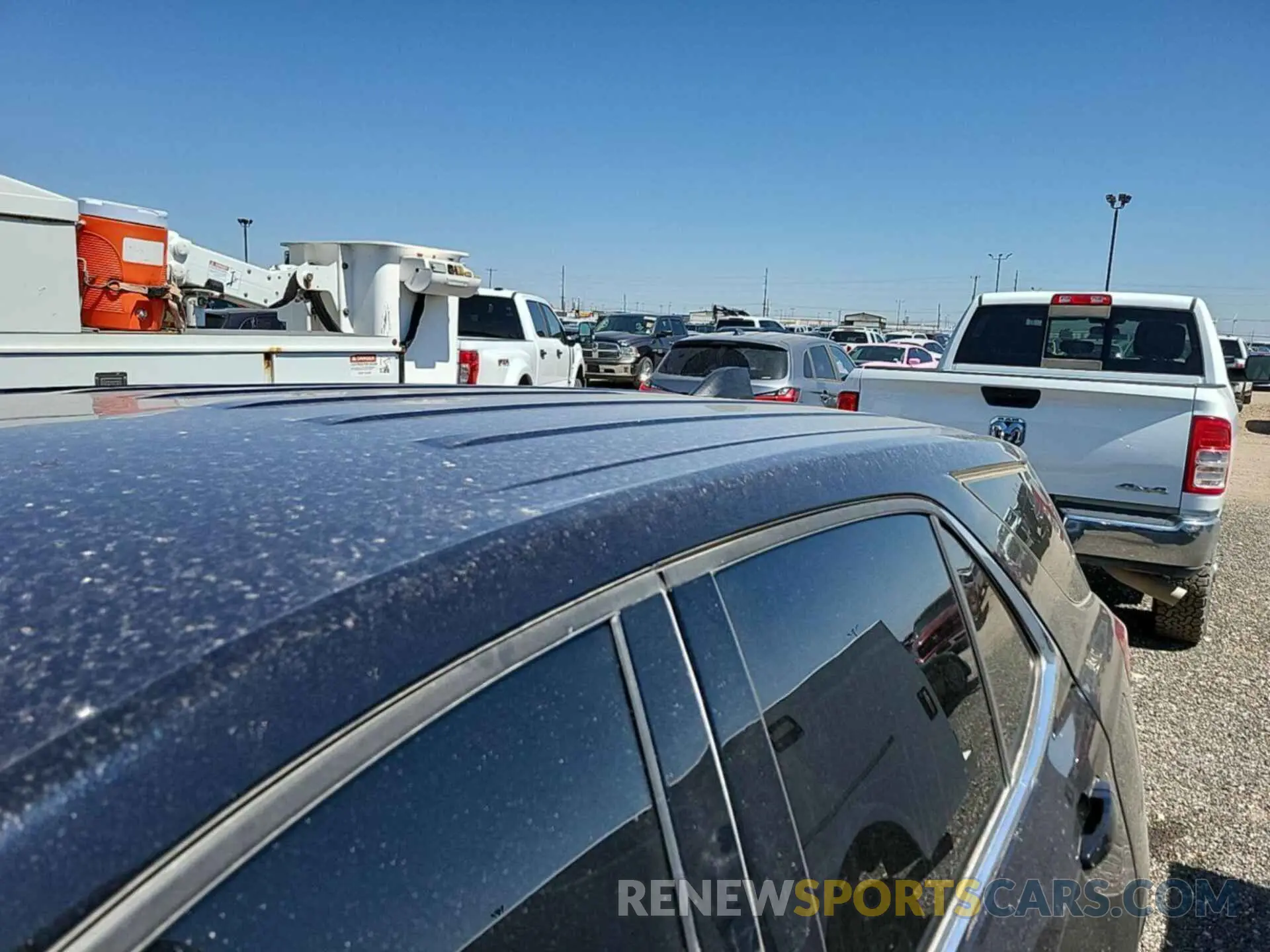 14 Photograph of a damaged car 2GNAXJEV9L6241004 CHEVROLET EQUINOX 2020