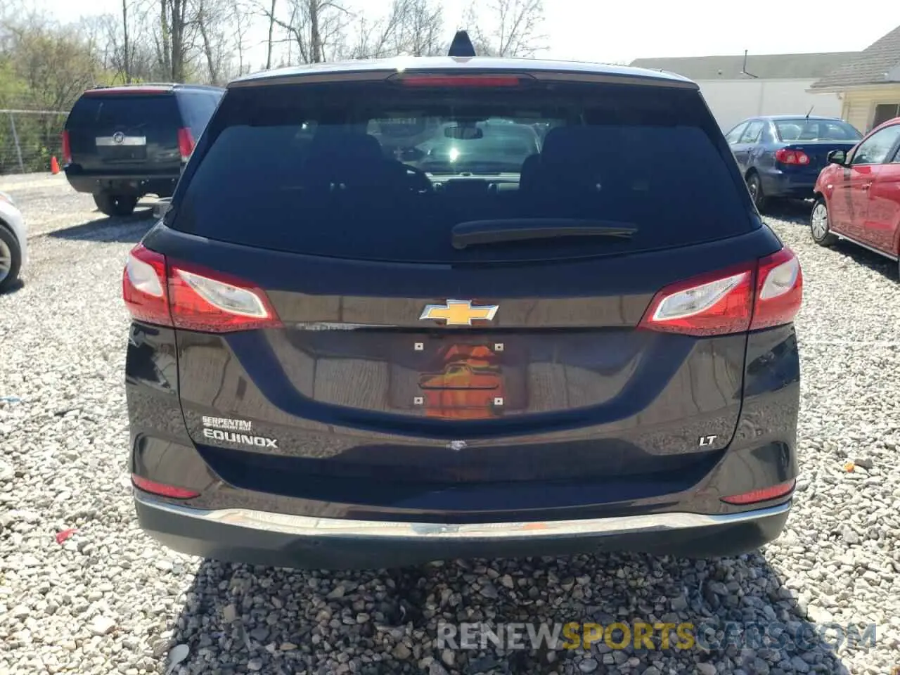 6 Photograph of a damaged car 2GNAXJEV9L6260345 CHEVROLET EQUINOX 2020