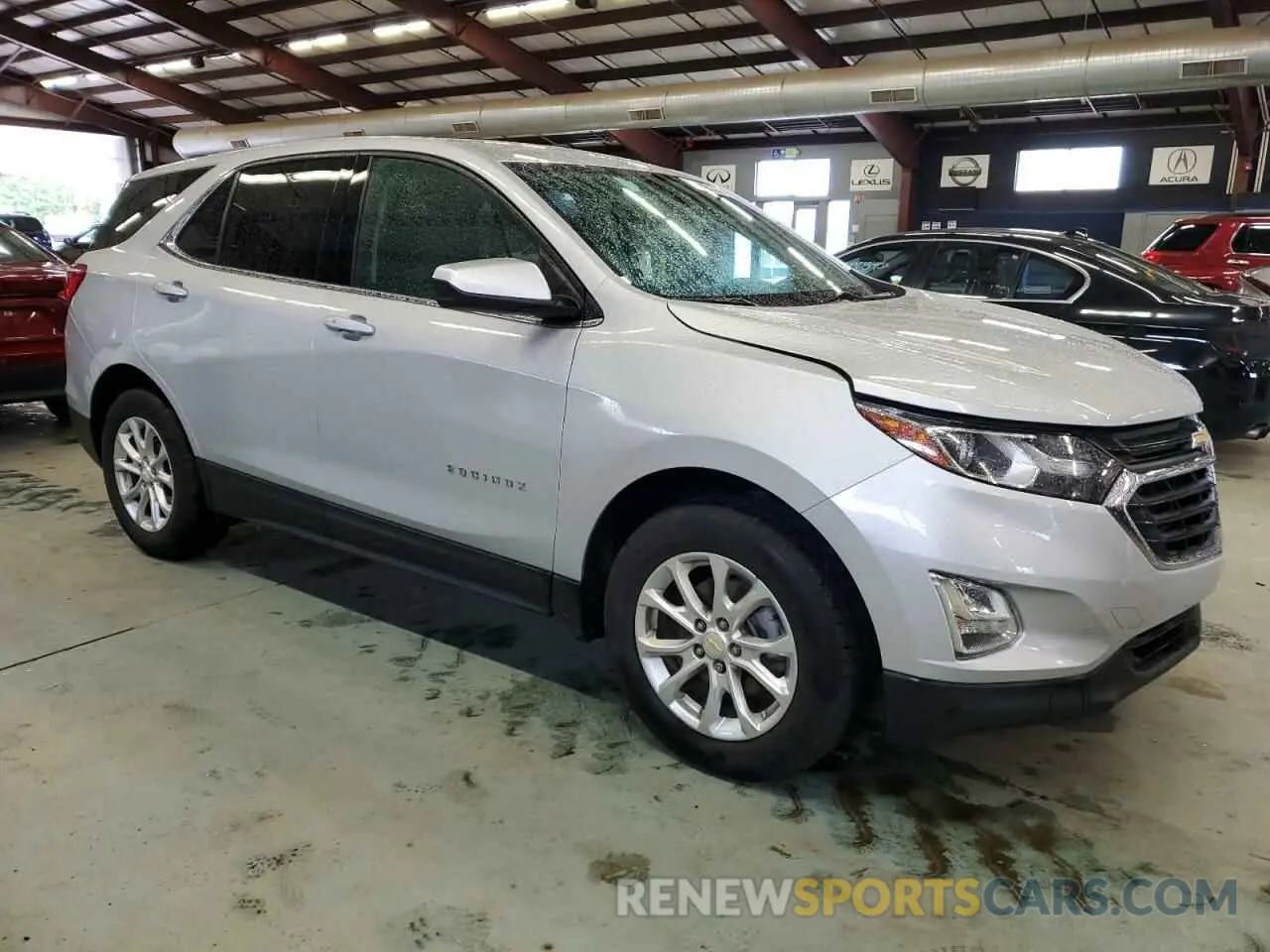 4 Photograph of a damaged car 2GNAXJEVXL6124631 CHEVROLET EQUINOX 2020