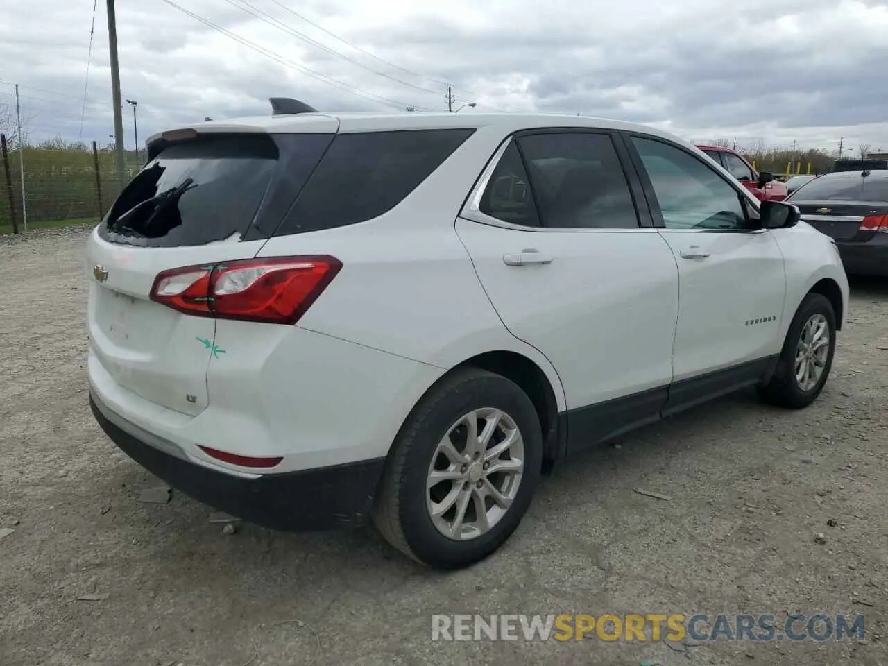 3 Photograph of a damaged car 2GNAXJEVXL6130252 CHEVROLET EQUINOX 2020