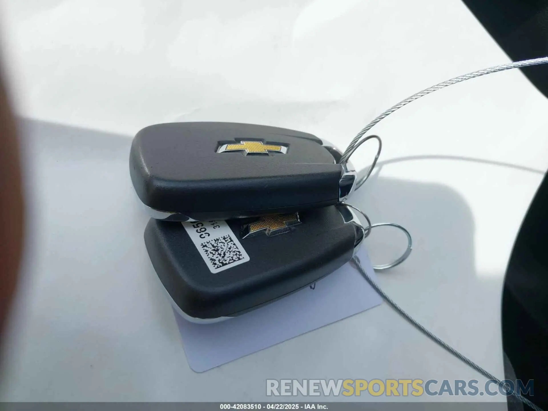 11 Photograph of a damaged car 2GNAXJEVXL6132843 CHEVROLET EQUINOX 2020
