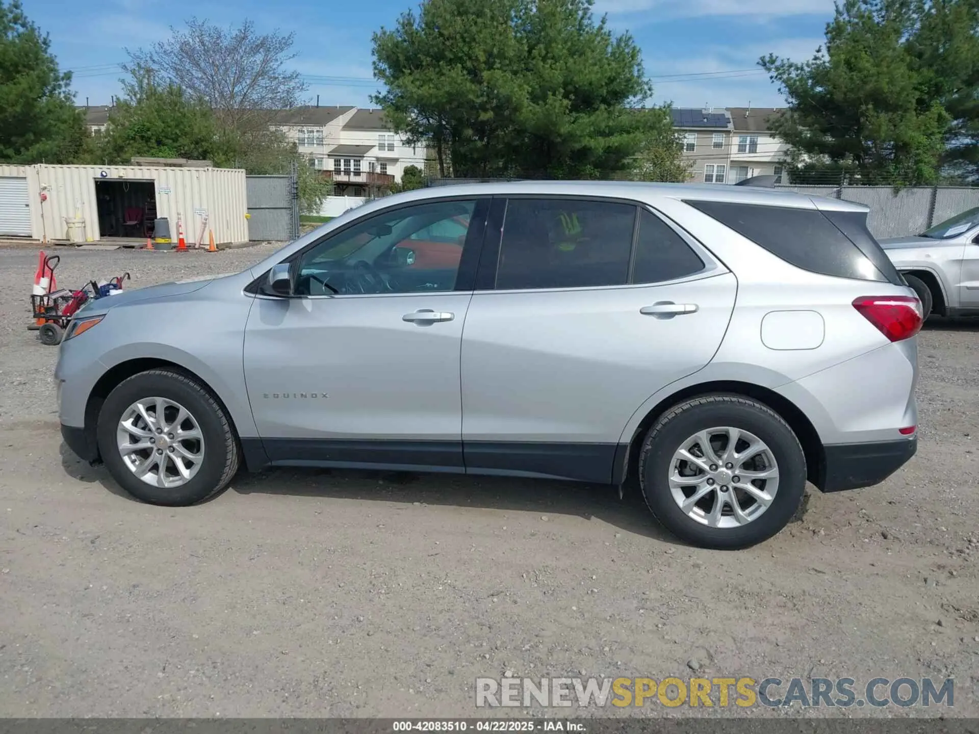 14 Photograph of a damaged car 2GNAXJEVXL6132843 CHEVROLET EQUINOX 2020