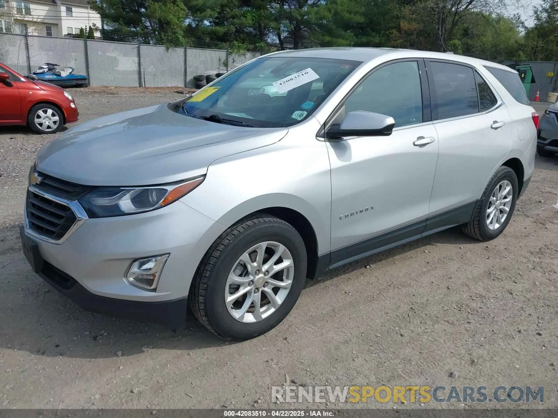2 Photograph of a damaged car 2GNAXJEVXL6132843 CHEVROLET EQUINOX 2020