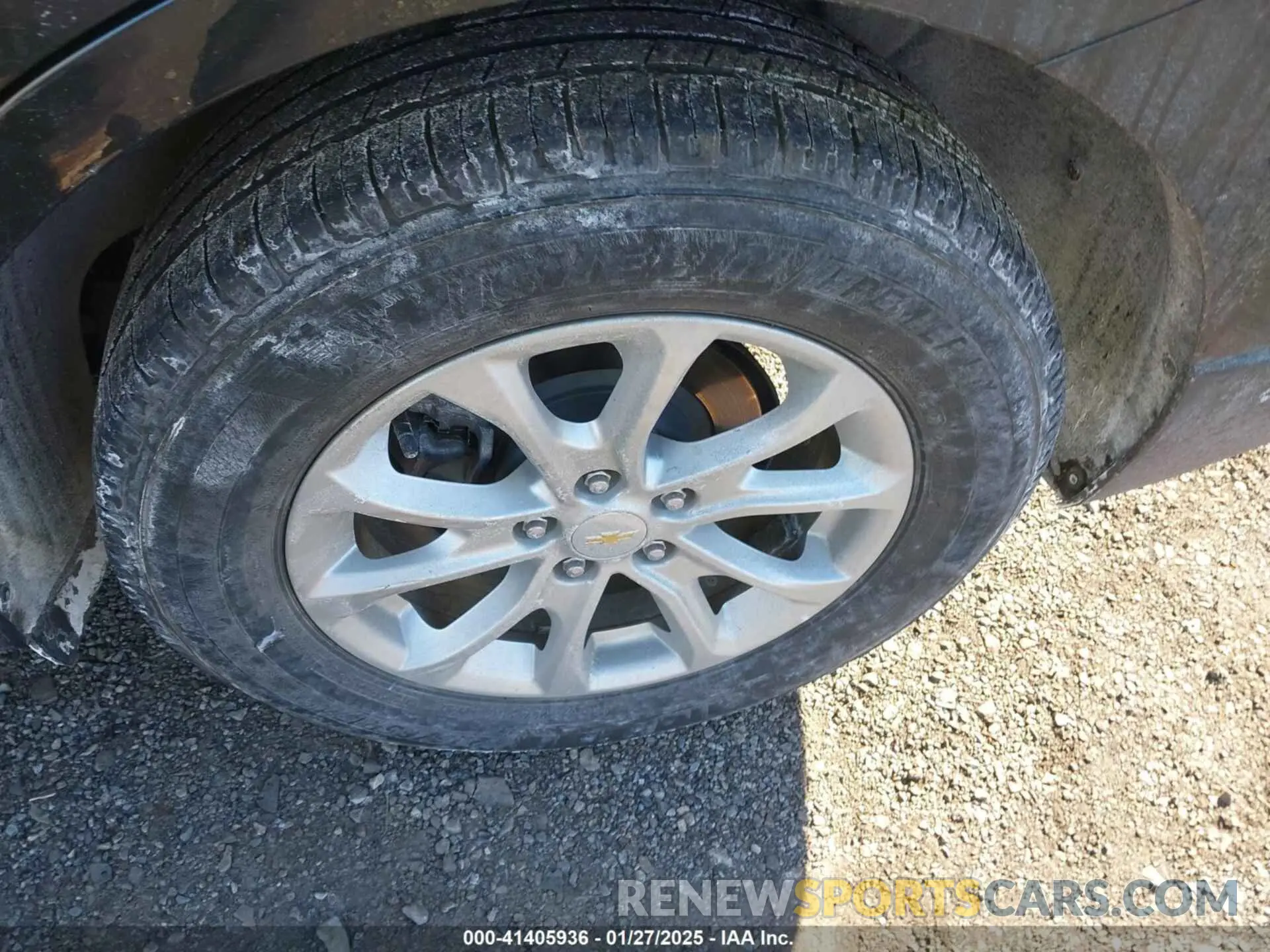 12 Photograph of a damaged car 2GNAXJEVXL6153594 CHEVROLET EQUINOX 2020