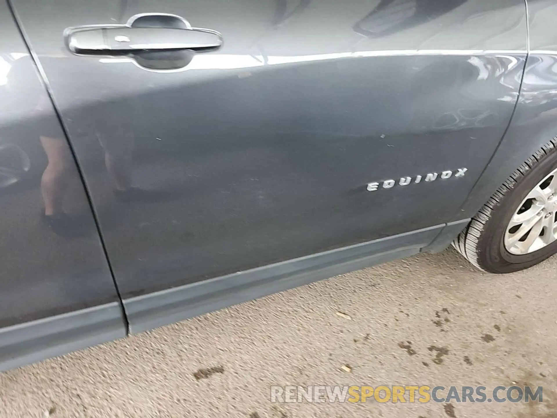 1 Photograph of a damaged car 2GNAXJEVXL6157774 CHEVROLET EQUINOX 2020