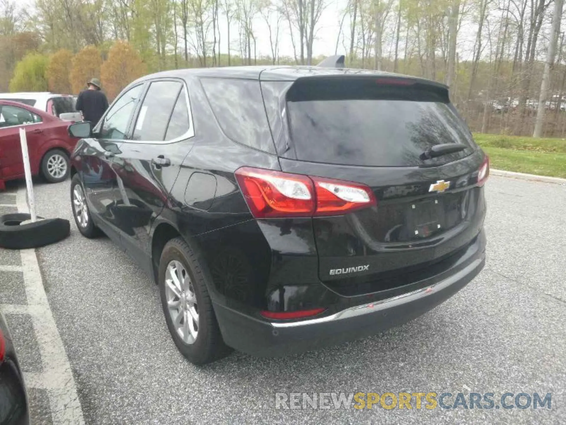 8 Photograph of a damaged car 2GNAXJEVXL6231226 CHEVROLET EQUINOX 2020