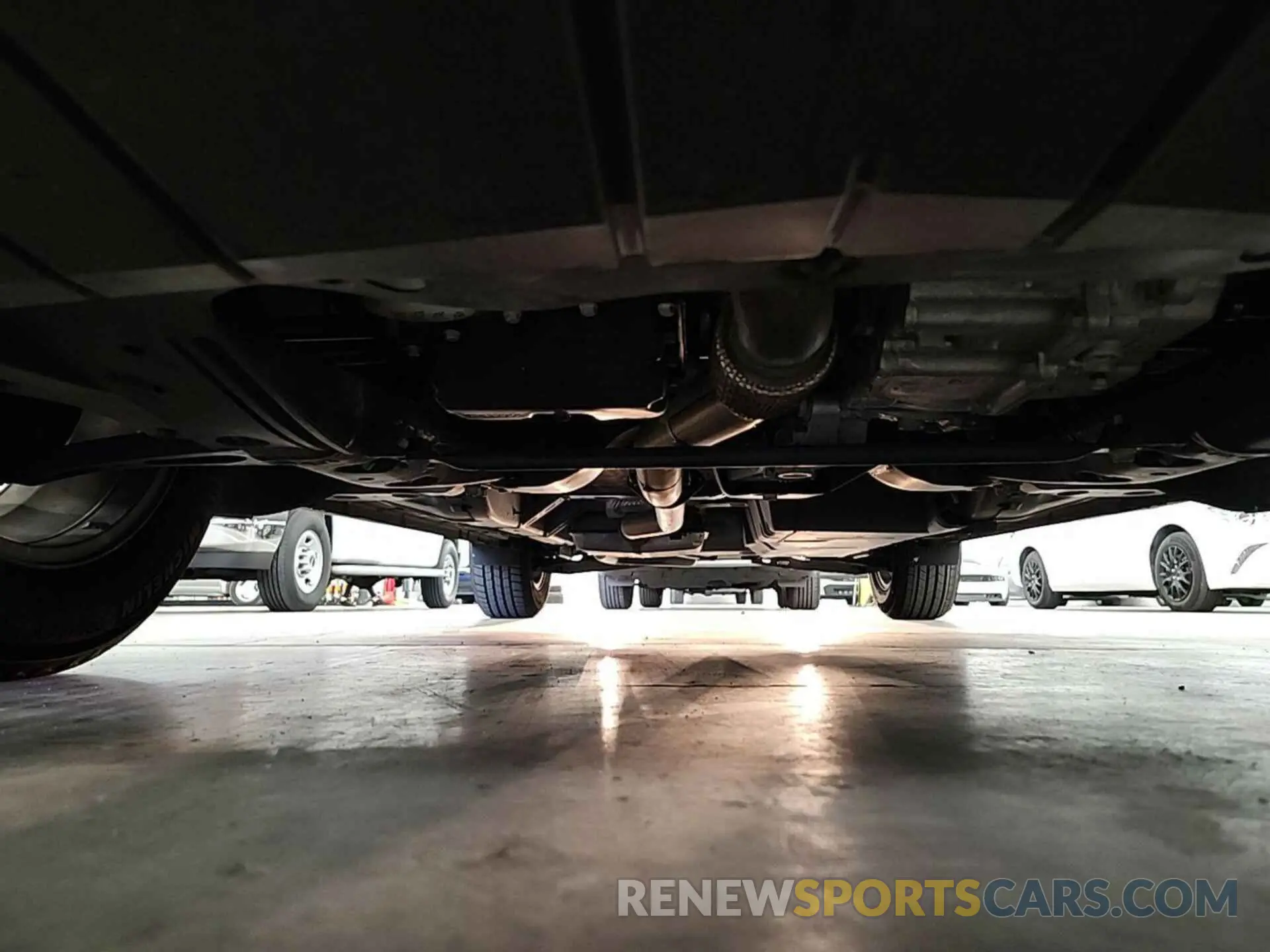 11 Photograph of a damaged car 2GNAXJEVXL6235406 CHEVROLET EQUINOX 2020