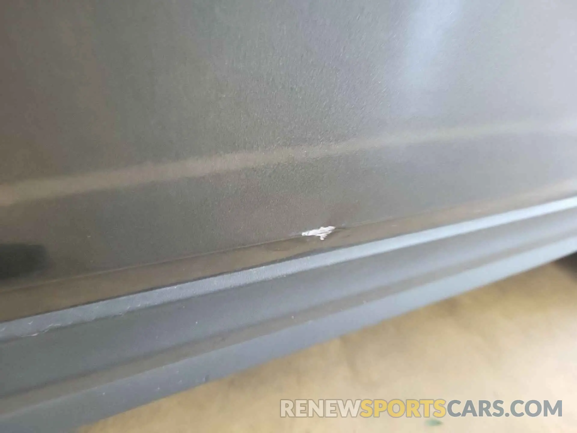 24 Photograph of a damaged car 2GNAXJEVXL6235406 CHEVROLET EQUINOX 2020