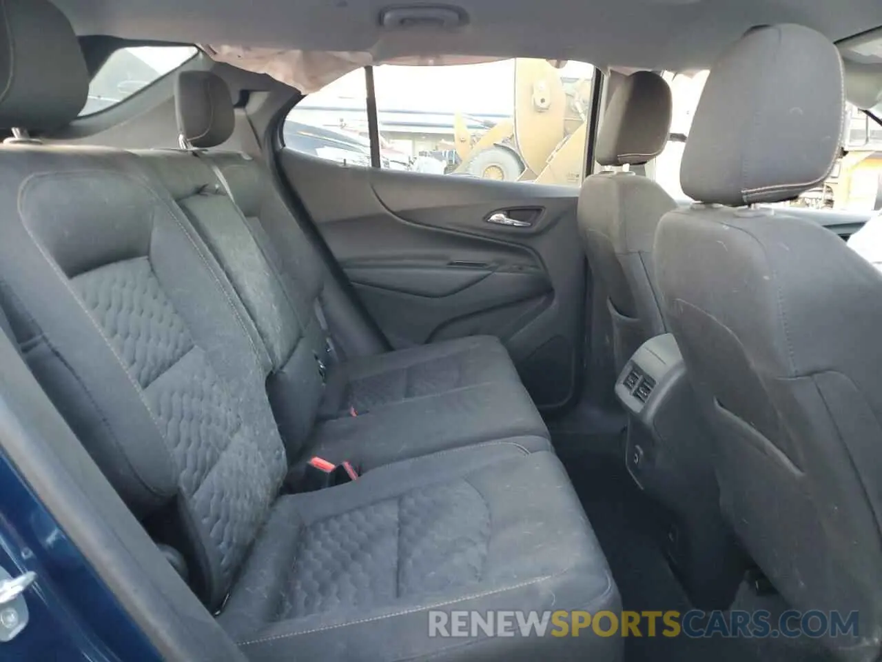 10 Photograph of a damaged car 2GNAXKEV0L6119122 CHEVROLET EQUINOX 2020