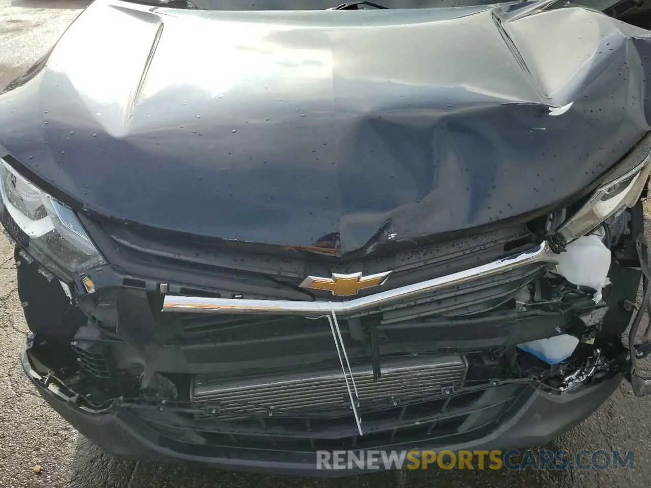 12 Photograph of a damaged car 2GNAXKEV0L6124823 CHEVROLET EQUINOX 2020