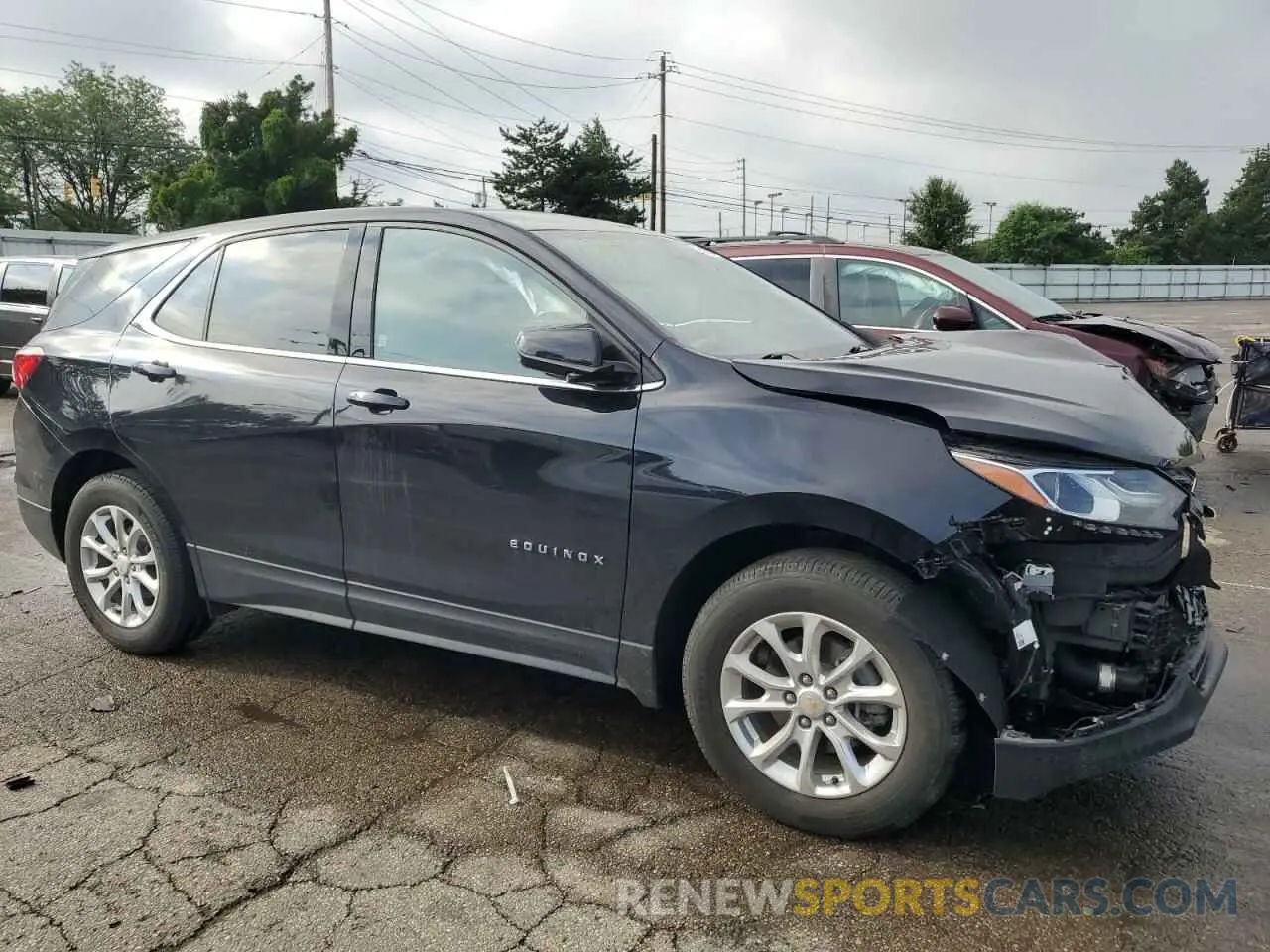 4 Photograph of a damaged car 2GNAXKEV0L6124823 CHEVROLET EQUINOX 2020