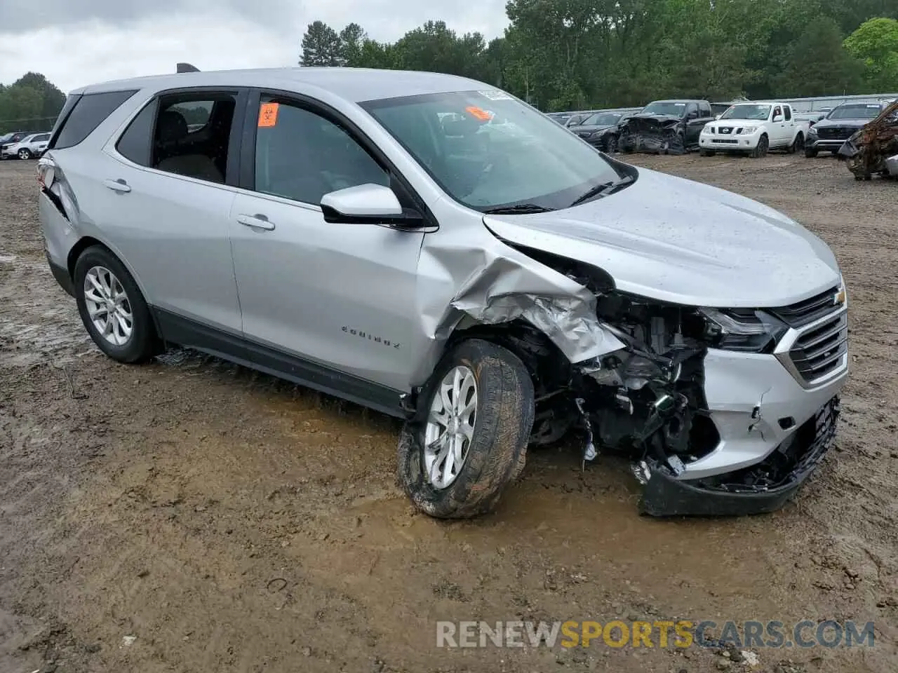 4 Photograph of a damaged car 2GNAXKEV0L6138916 CHEVROLET EQUINOX 2020