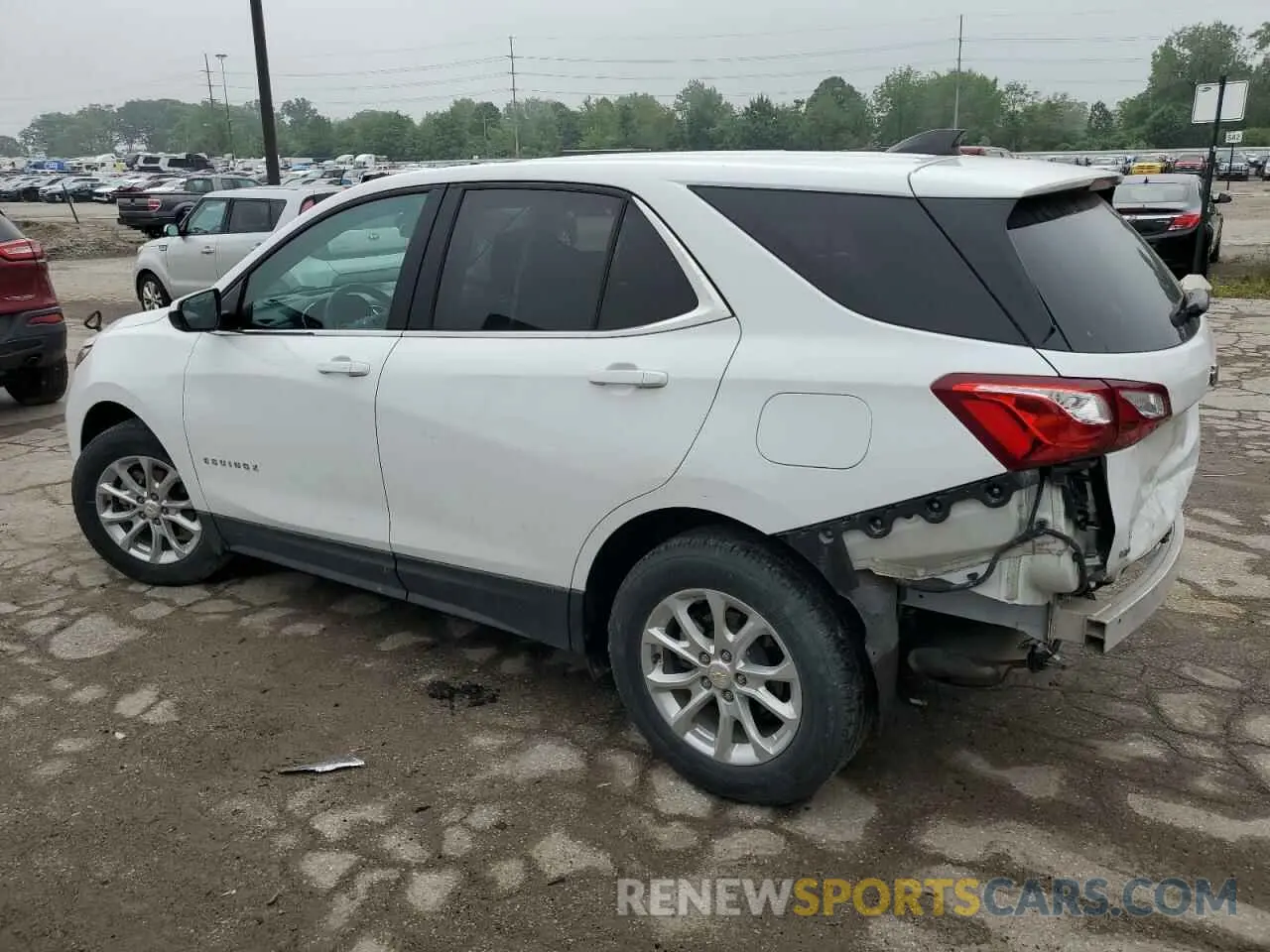 2 Photograph of a damaged car 2GNAXKEV0L6147471 CHEVROLET EQUINOX 2020