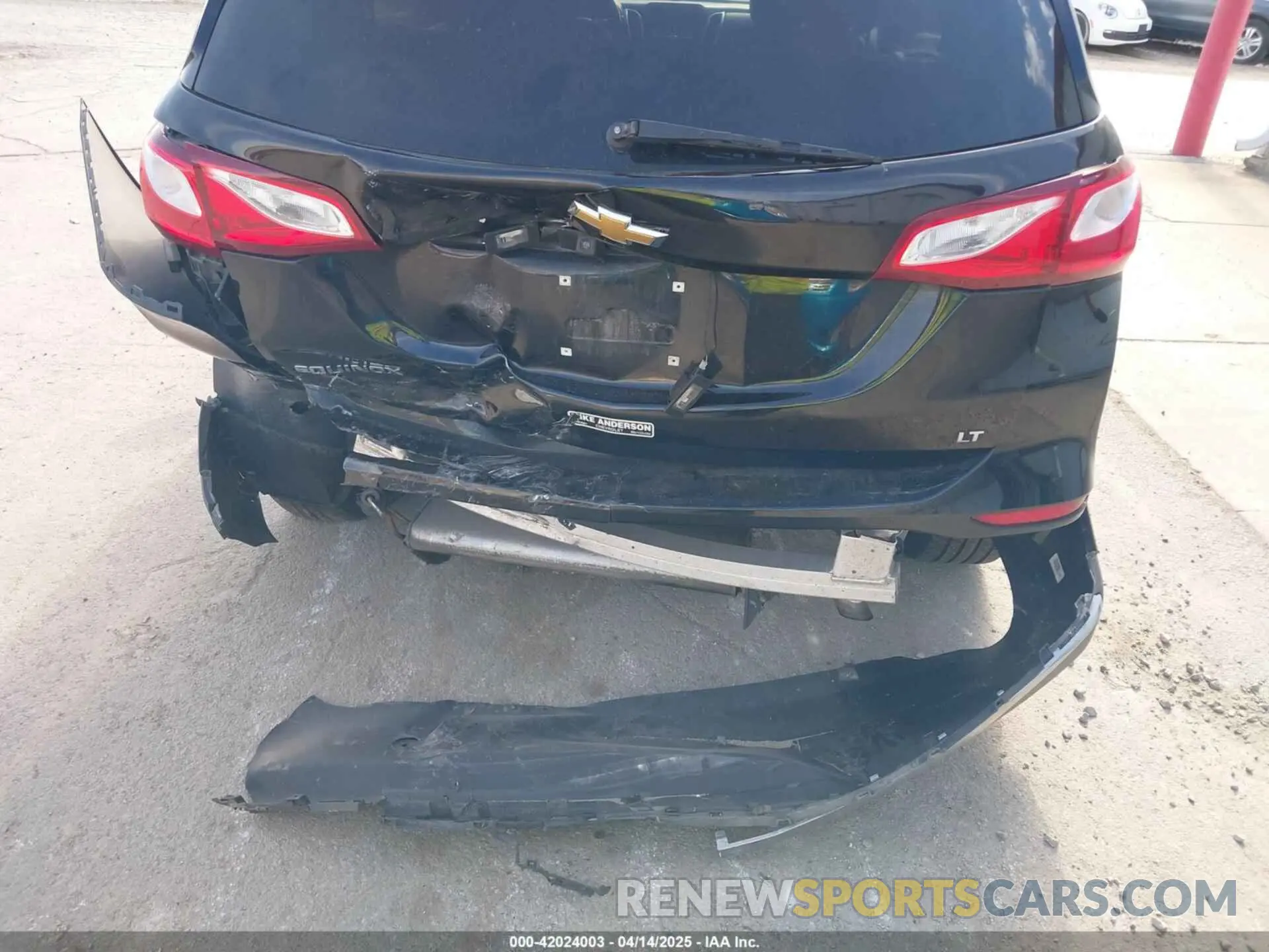 6 Photograph of a damaged car 2GNAXKEV0L6148877 CHEVROLET EQUINOX 2020