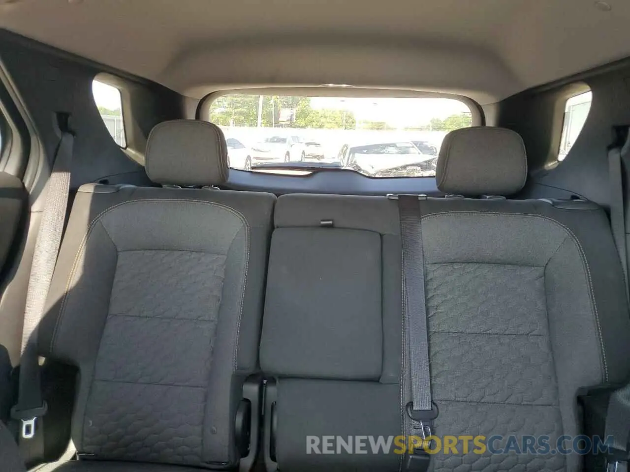 10 Photograph of a damaged car 2GNAXKEV0L6193625 CHEVROLET EQUINOX 2020