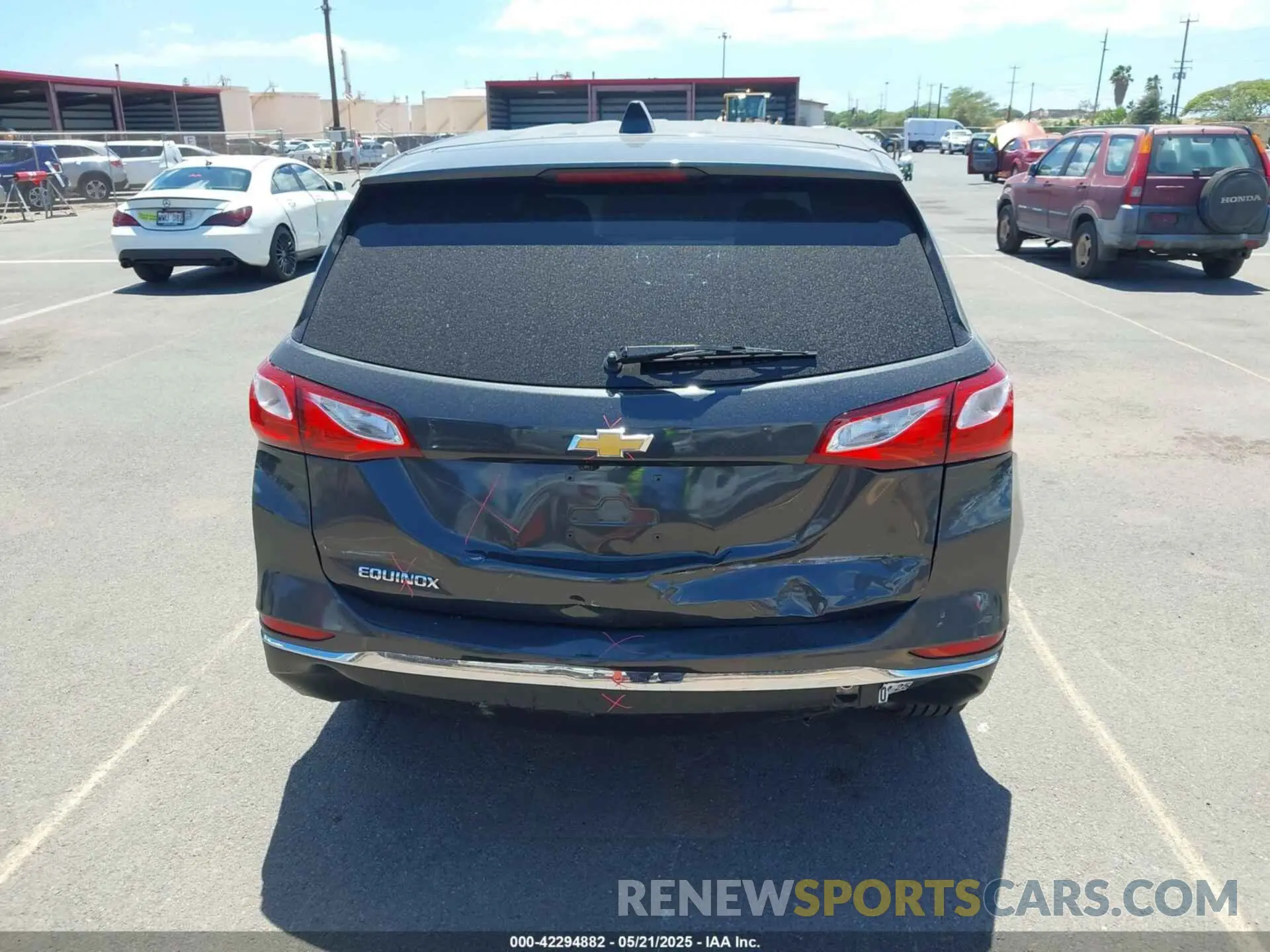 16 Photograph of a damaged car 2GNAXKEV0L6251510 CHEVROLET EQUINOX 2020