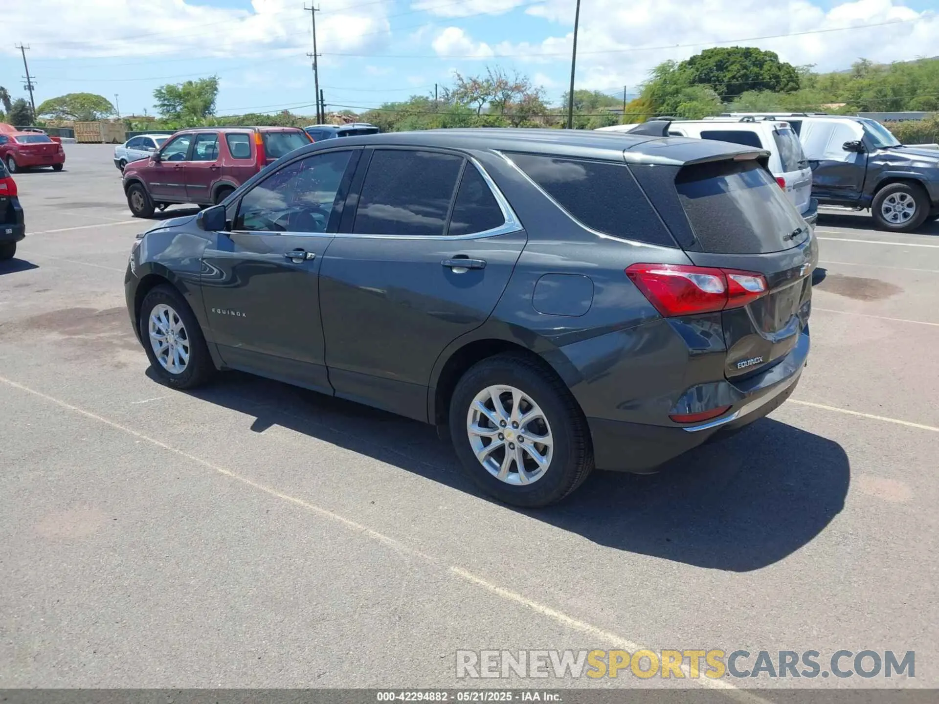 3 Photograph of a damaged car 2GNAXKEV0L6251510 CHEVROLET EQUINOX 2020