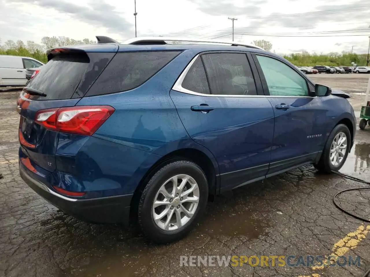 3 Photograph of a damaged car 2GNAXKEV1L6229886 CHEVROLET EQUINOX 2020