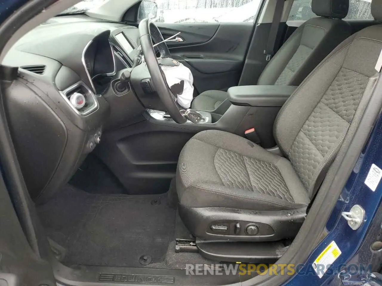 7 Photograph of a damaged car 2GNAXKEV1L6229886 CHEVROLET EQUINOX 2020