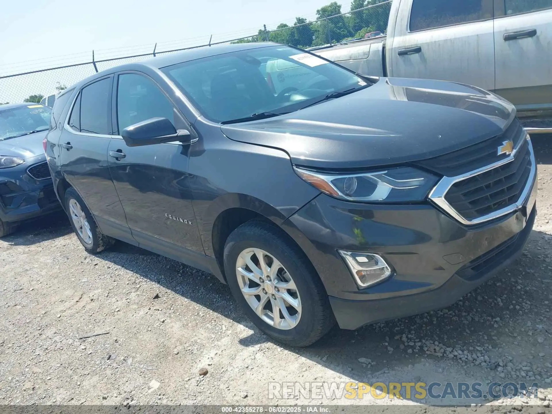 1 Photograph of a damaged car 2GNAXKEV1L6236885 CHEVROLET EQUINOX 2020