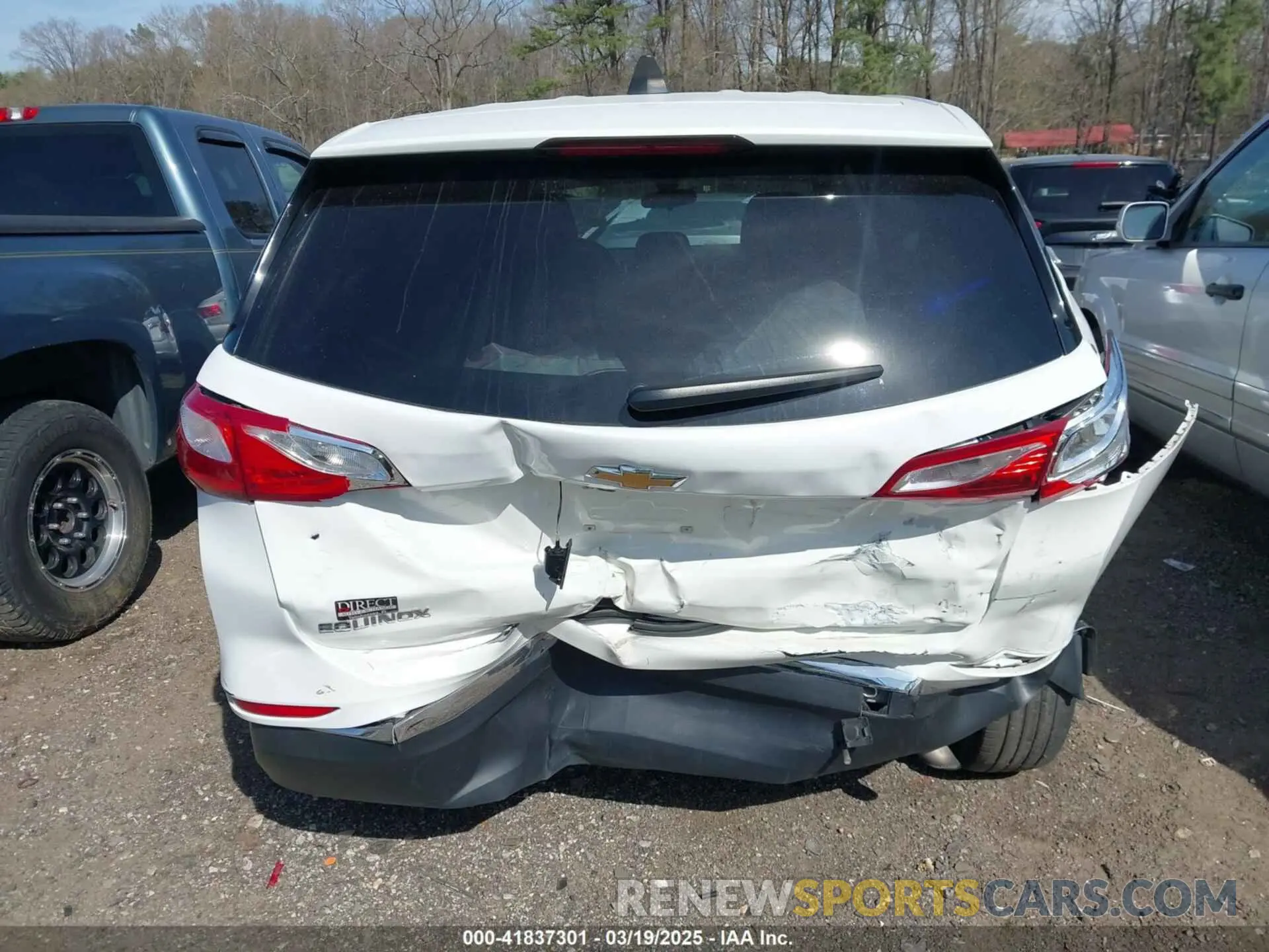 16 Photograph of a damaged car 2GNAXKEV2L6170198 CHEVROLET EQUINOX 2020