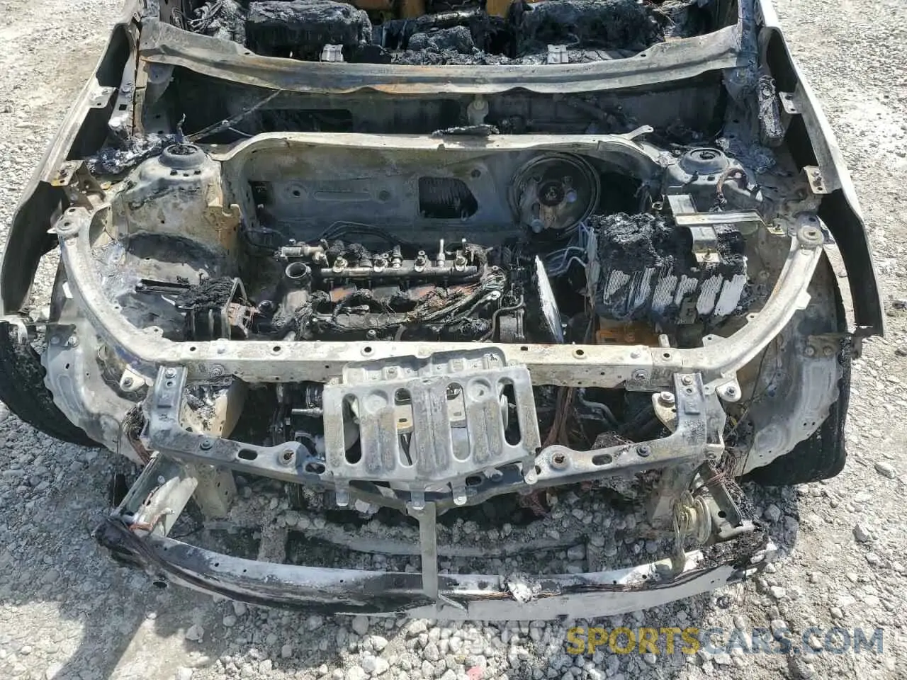 13 Photograph of a damaged car 2GNAXKEV2L6226107 CHEVROLET EQUINOX 2020