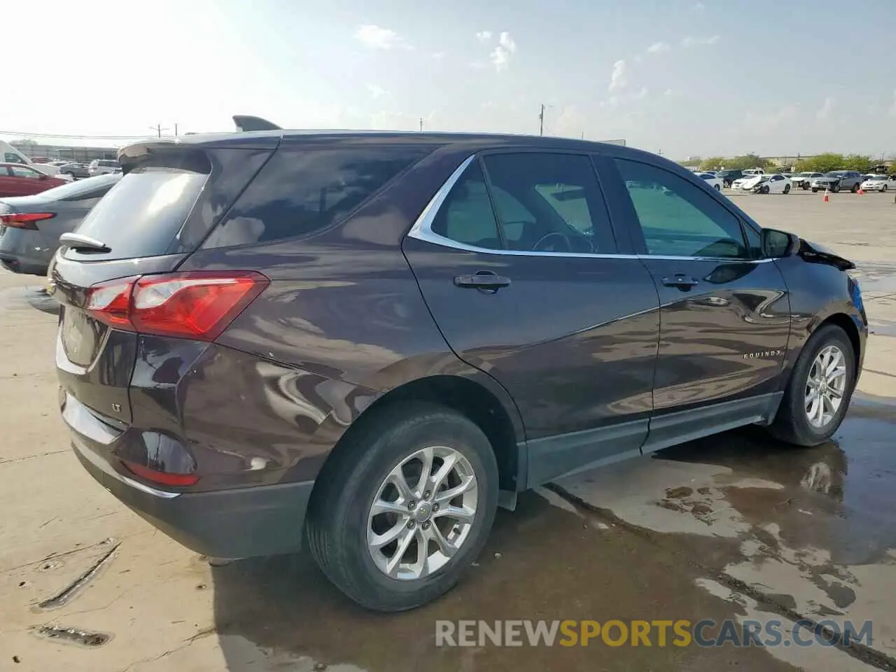 3 Photograph of a damaged car 2GNAXKEV2L6238399 CHEVROLET EQUINOX 2020