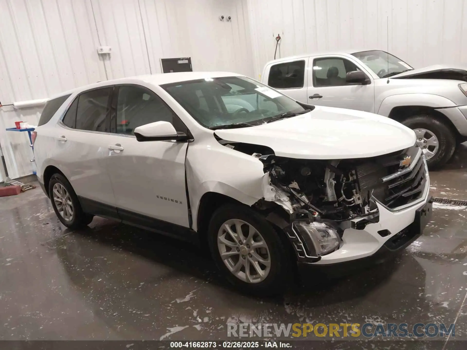 1 Photograph of a damaged car 2GNAXKEV2L6243781 CHEVROLET EQUINOX 2020