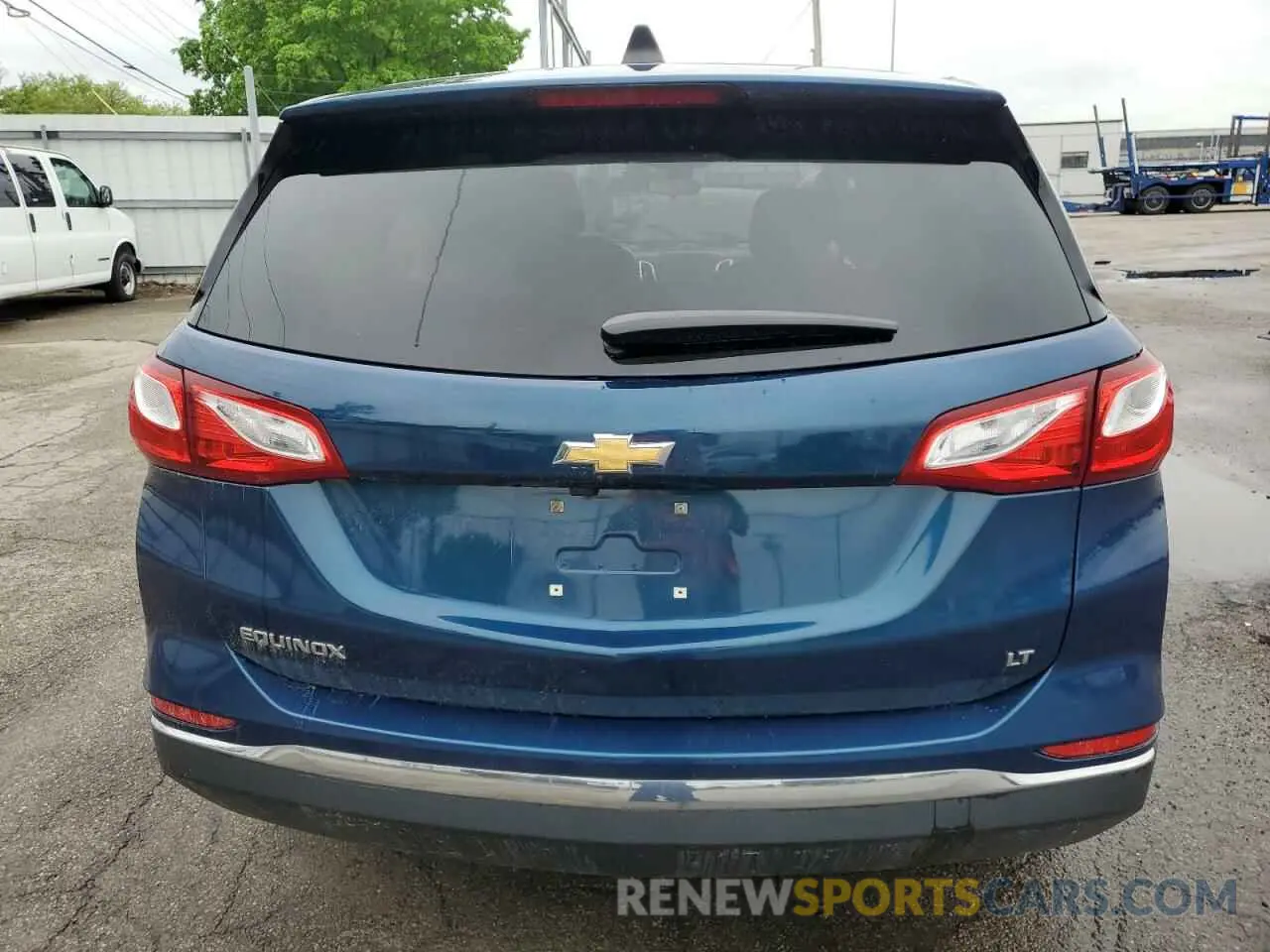 6 Photograph of a damaged car 2GNAXKEV2L6250598 CHEVROLET EQUINOX 2020