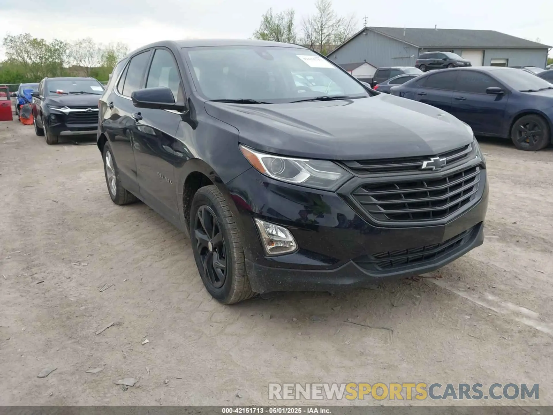 1 Photograph of a damaged car 2GNAXKEV3L6100175 CHEVROLET EQUINOX 2020