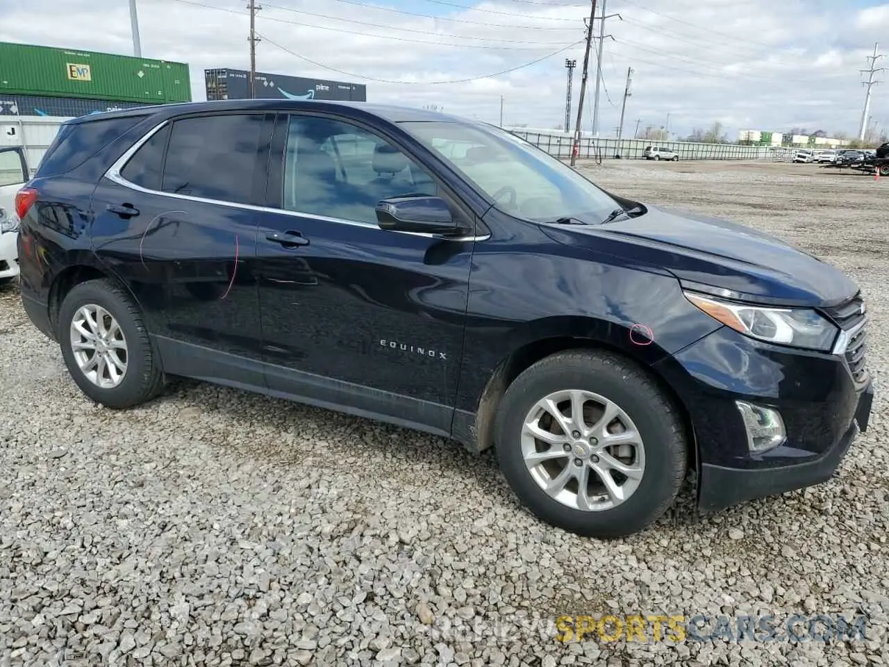 4 Photograph of a damaged car 2GNAXKEV3L6140000 CHEVROLET EQUINOX 2020