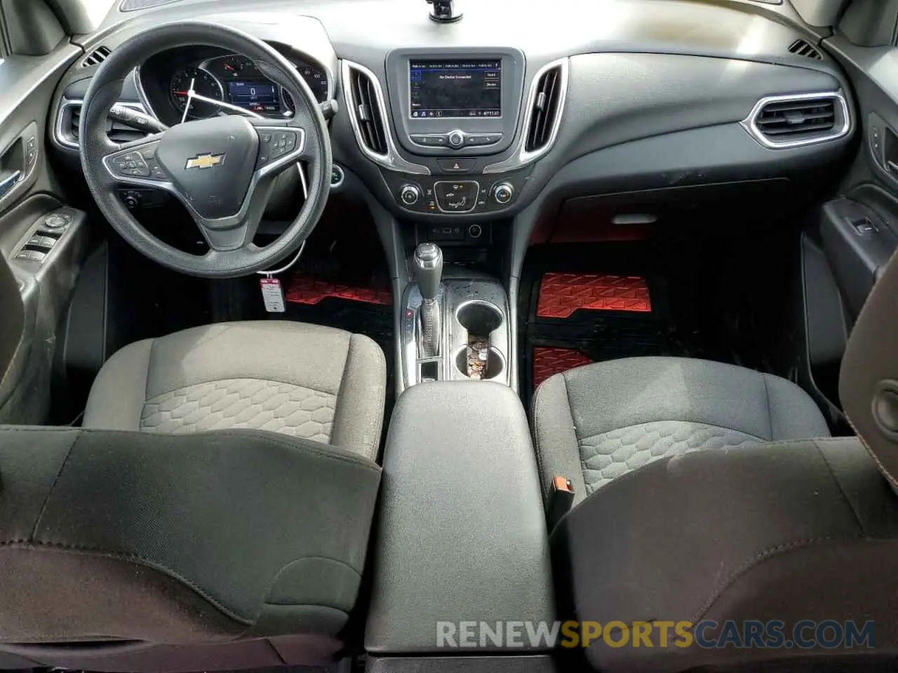 8 Photograph of a damaged car 2GNAXKEV3L6140000 CHEVROLET EQUINOX 2020