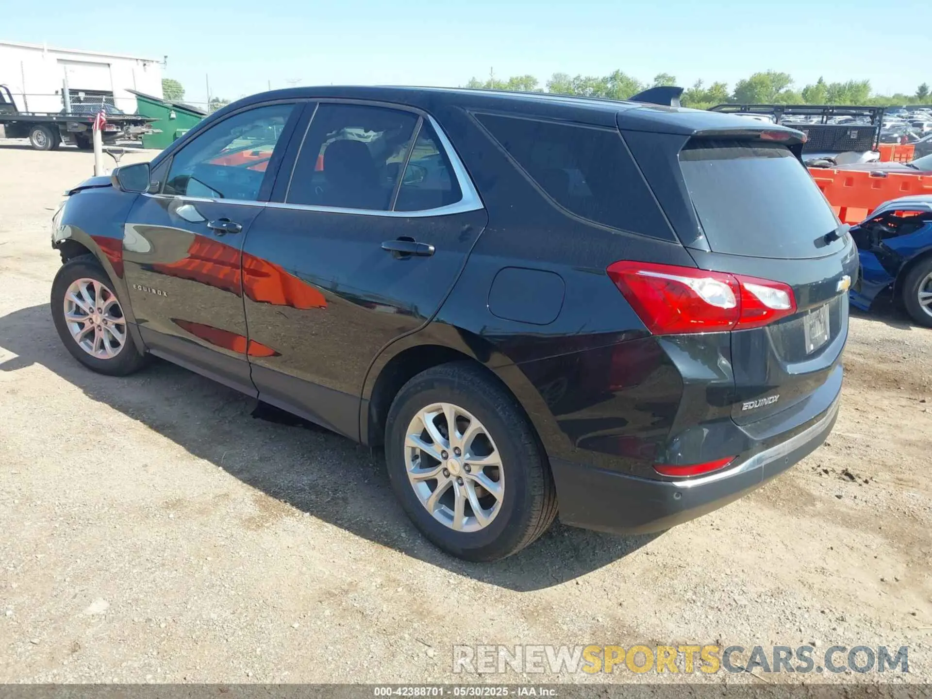 3 Photograph of a damaged car 2GNAXKEV3L6193912 CHEVROLET EQUINOX 2020