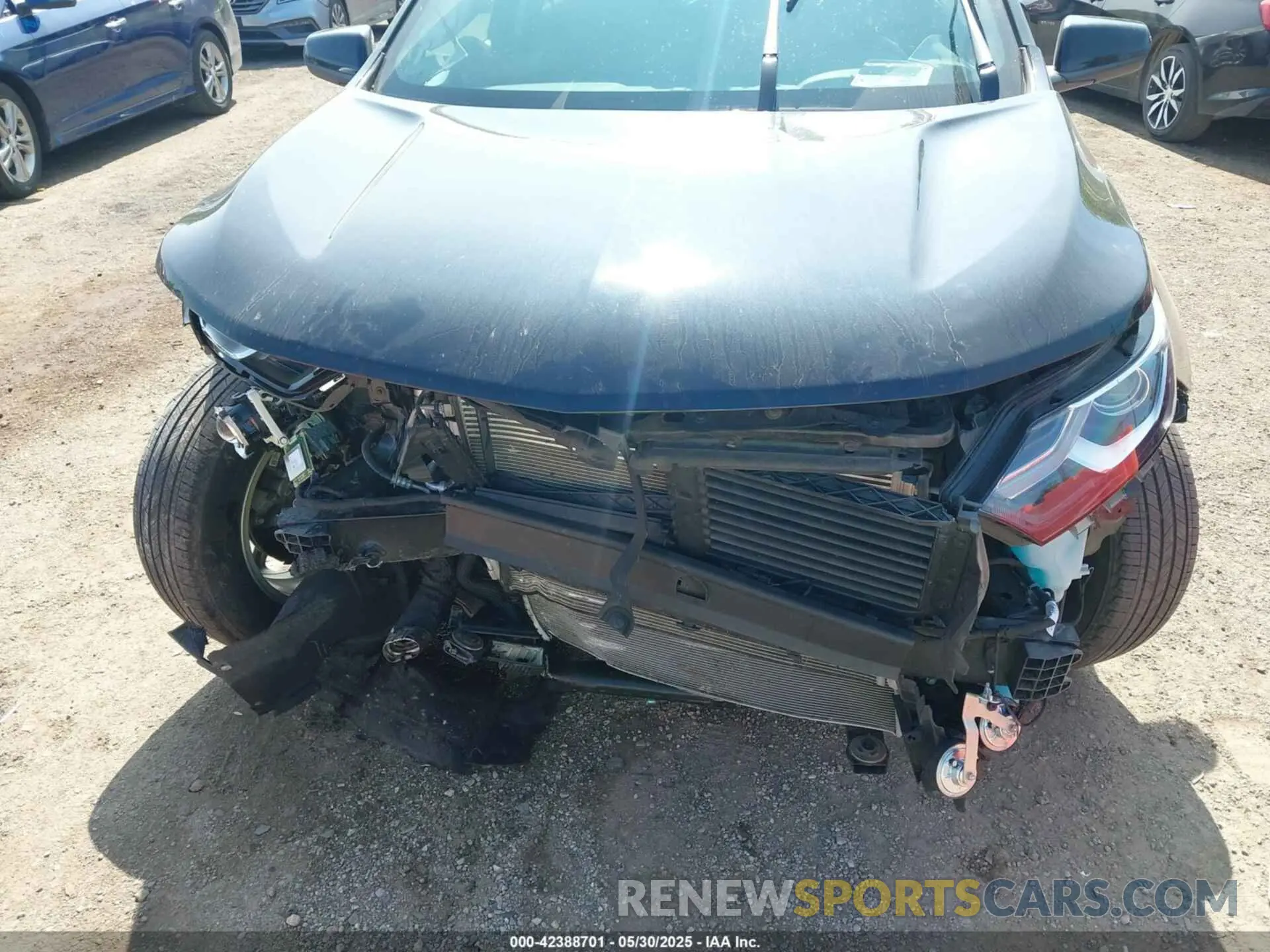 6 Photograph of a damaged car 2GNAXKEV3L6193912 CHEVROLET EQUINOX 2020