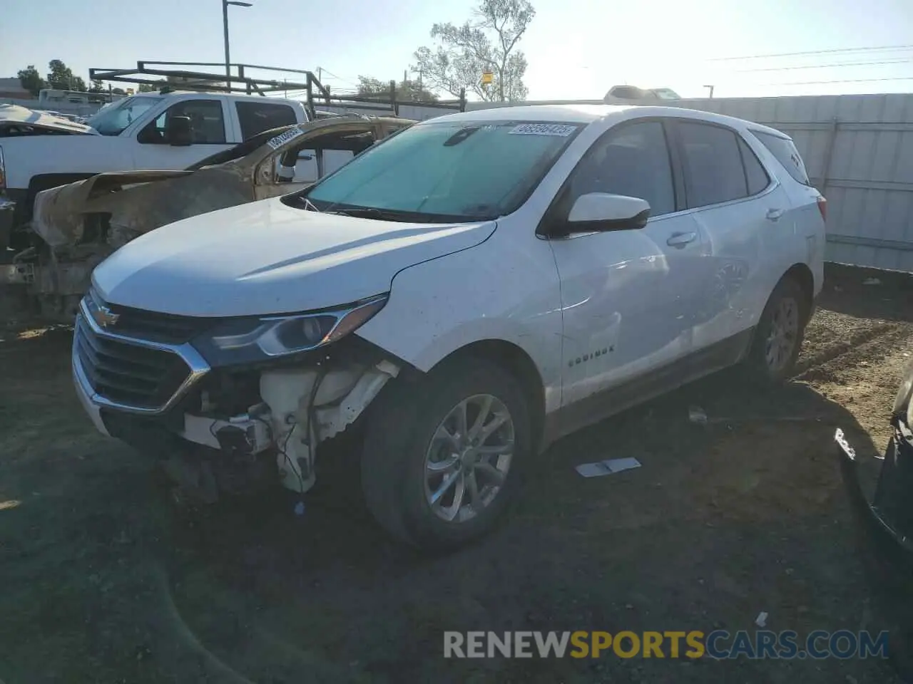 1 Photograph of a damaged car 2GNAXKEV3L6215701 CHEVROLET EQUINOX 2020