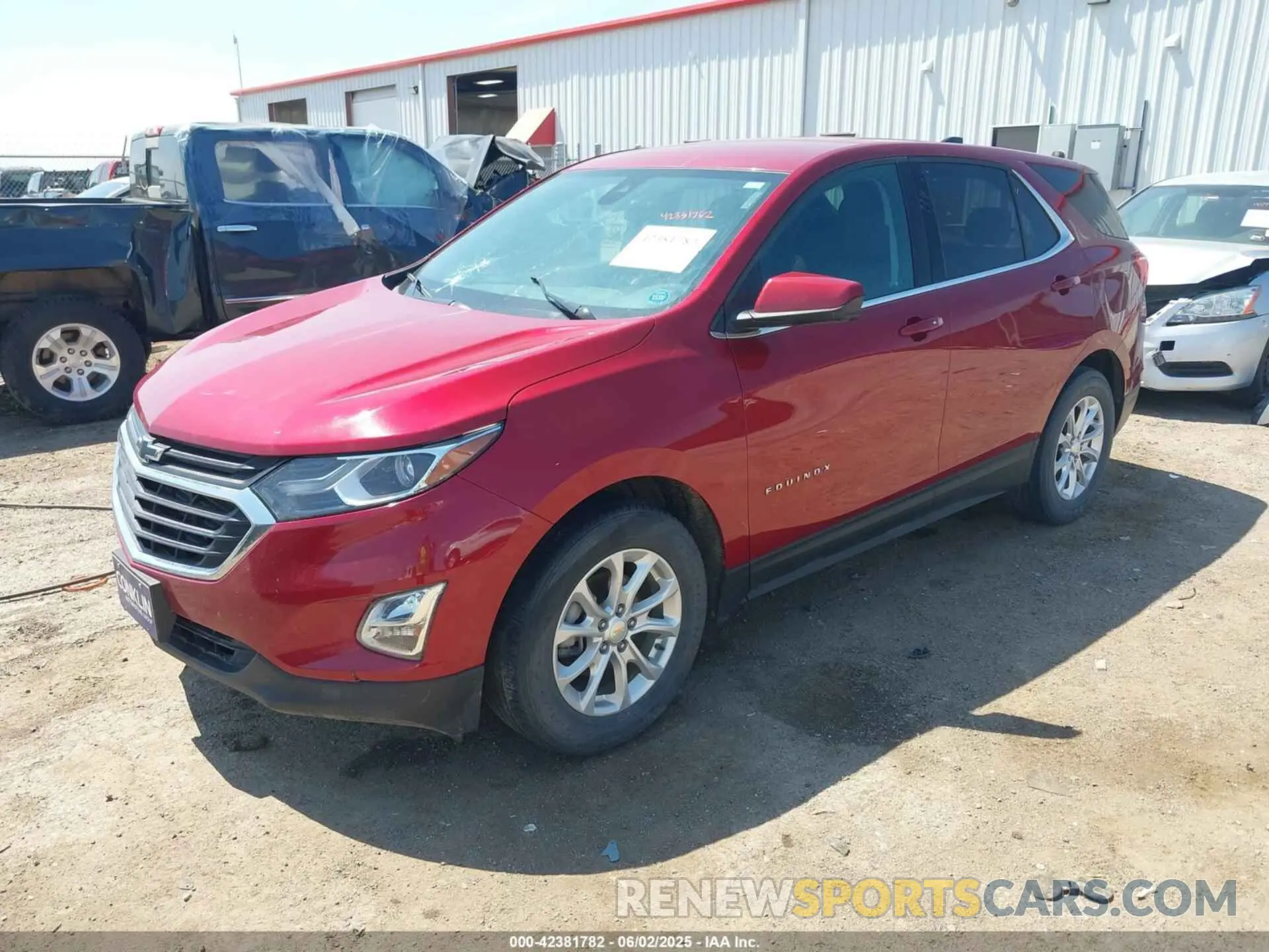 2 Photograph of a damaged car 2GNAXKEV3L6262615 CHEVROLET EQUINOX 2020