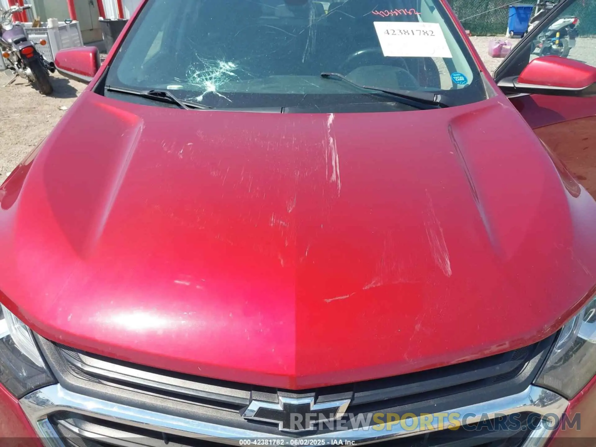 6 Photograph of a damaged car 2GNAXKEV3L6262615 CHEVROLET EQUINOX 2020